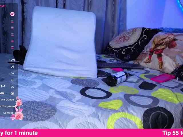 mariangellive Live Webcam on BongaCams