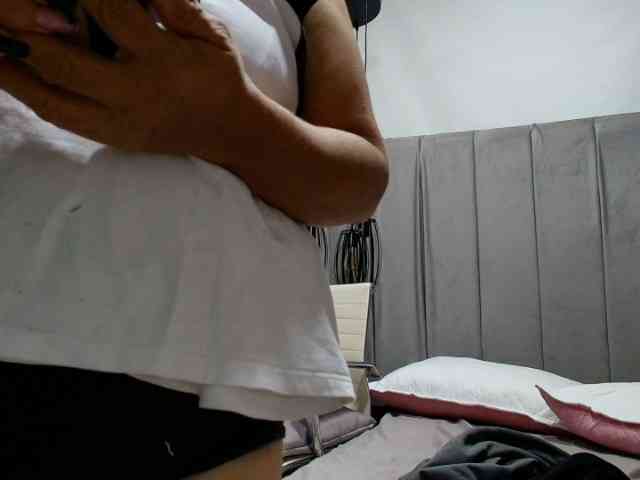 KassandraMature webcam