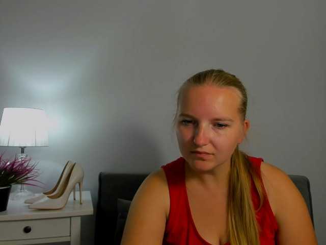 RoseNatural live cam on BongaCams