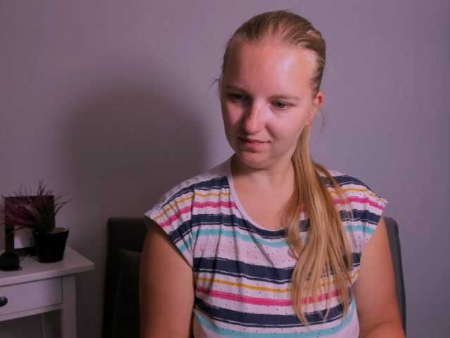 RoseNatural live cam on BongaCams