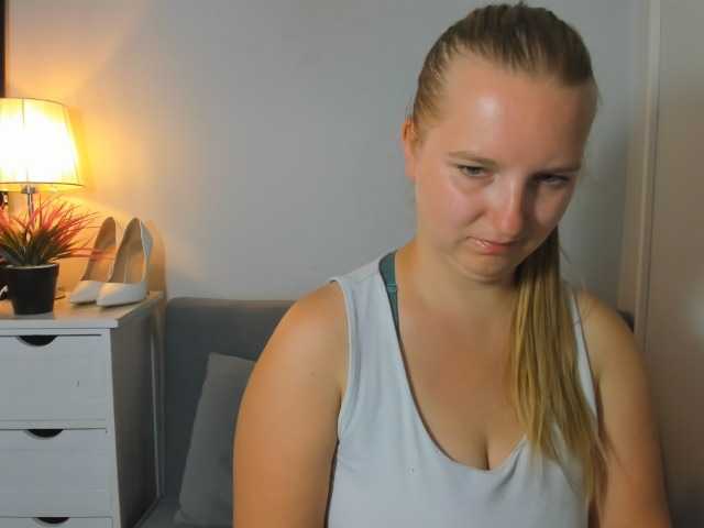 RoseNatural live cam on BongaCams