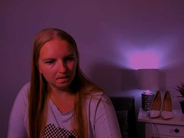 RoseNatural live cam on BongaCams