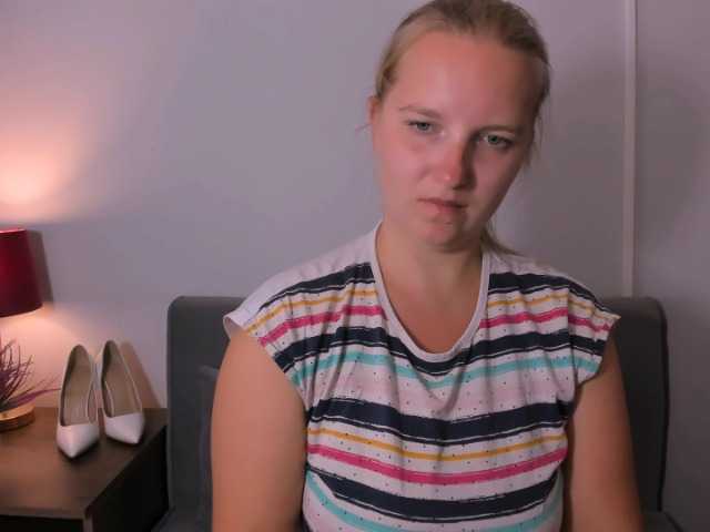RoseNatural live cam on BongaCams