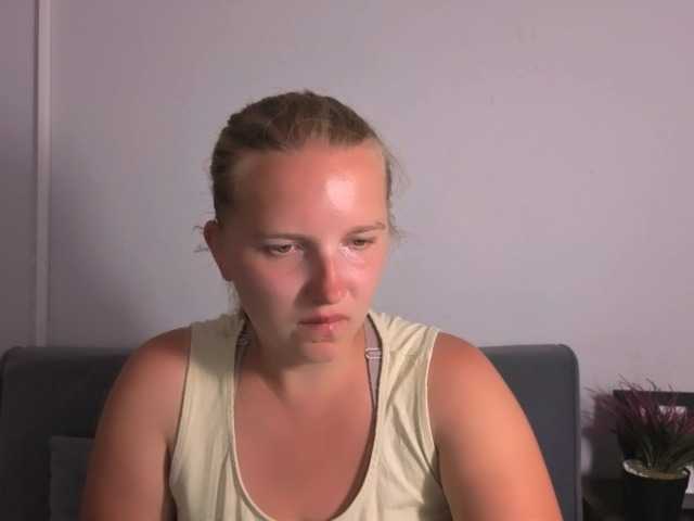 RoseNatural live webcam show