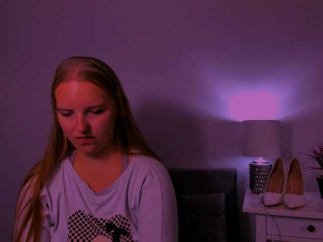 RoseNatural live cam preview