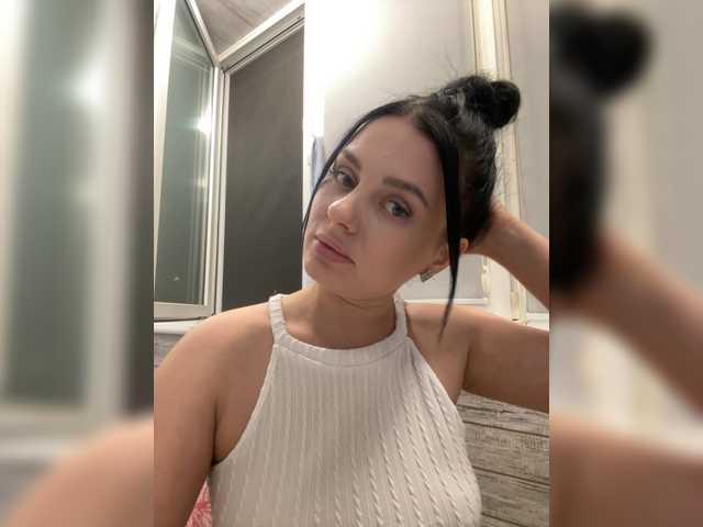 go to chat with Mishel6661