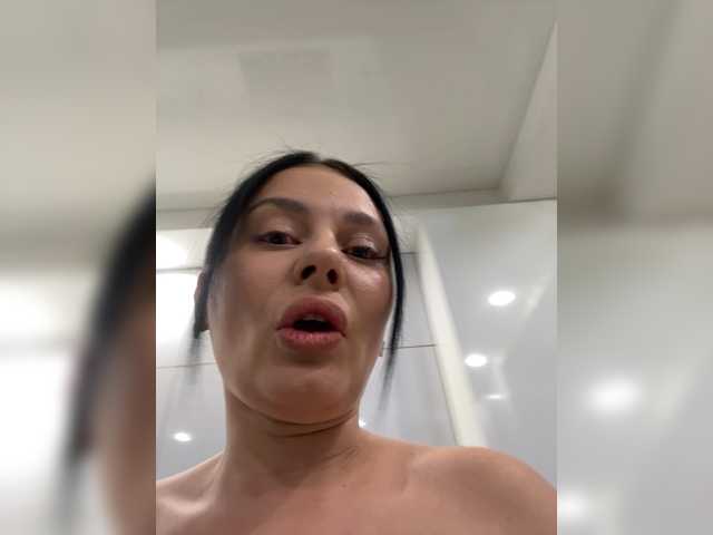 Mishel6661