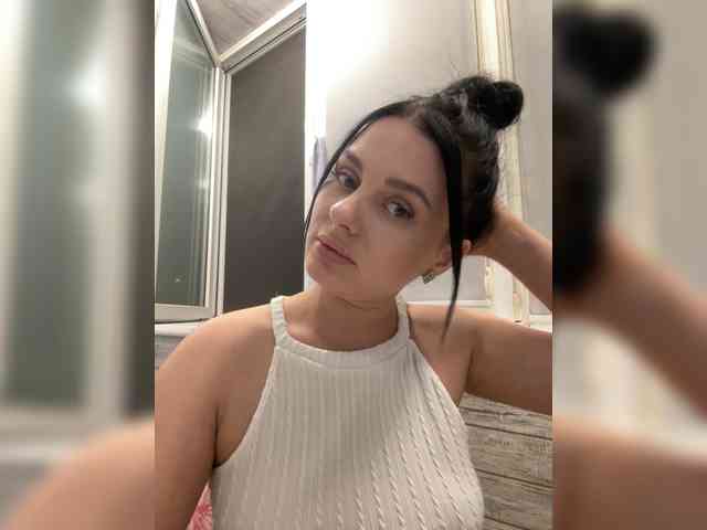 Mishel6661 webcam