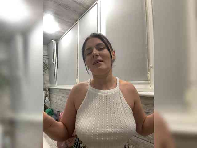 Mishel6661 webcam