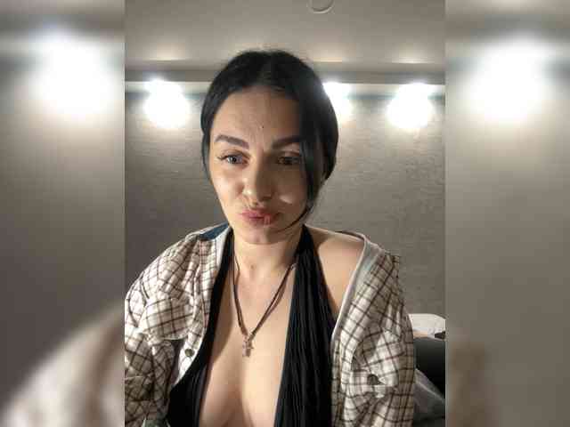 Mishkaa7771 webcam
