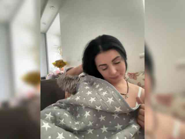 Mishkaa7771 webcam