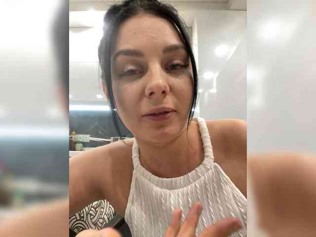 Mishel6661 webcam