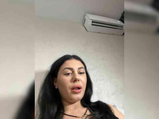 Mishkaa7771 webcam