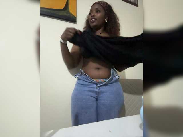 Deitya's BongaCams show and profile