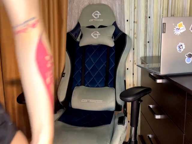 lilSilvian live cam on BongaCams
