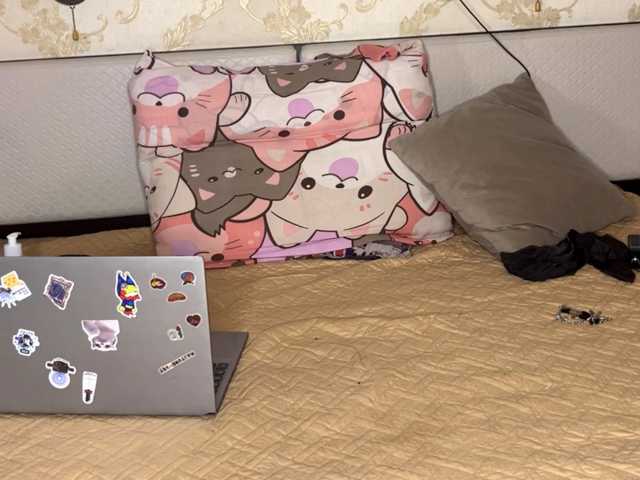 lilSilvian live cam on BongaCams