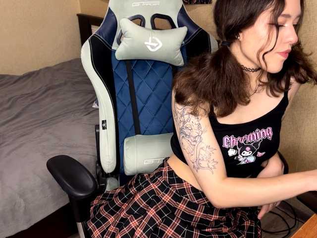lilSilvian live cam on BongaCams