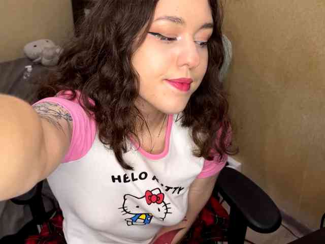 lilSilvian webcam