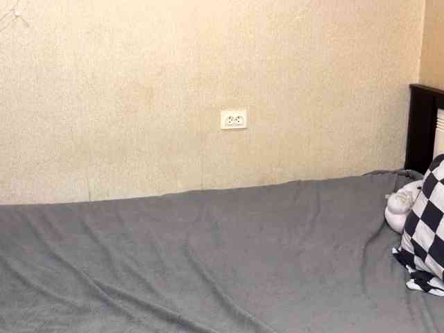 lilSilvian webcam