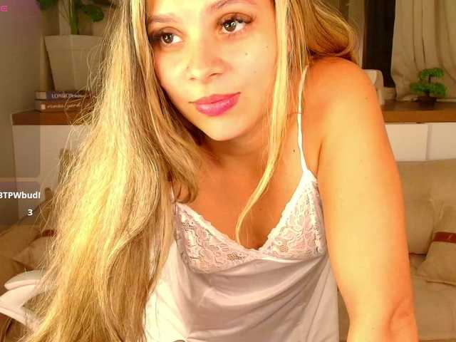 Florence-Ford's BongaCams show and profile