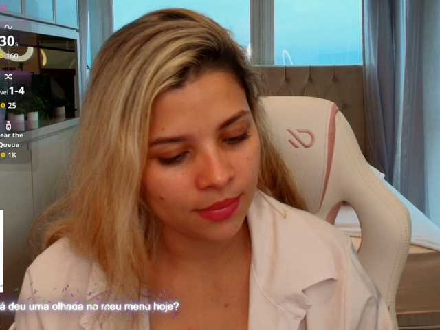 Florence-Ford live cam on BongaCams