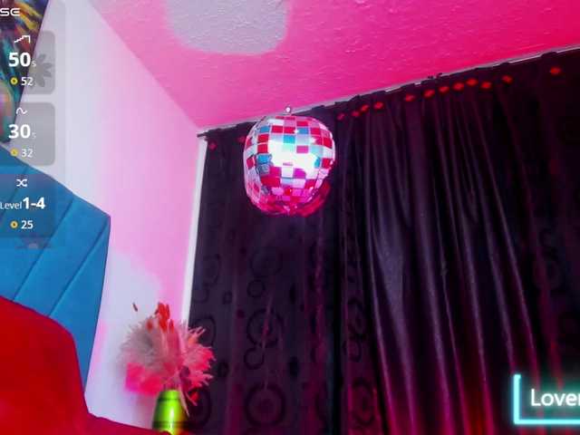 Chloe-wish1 live cam on BongaCams