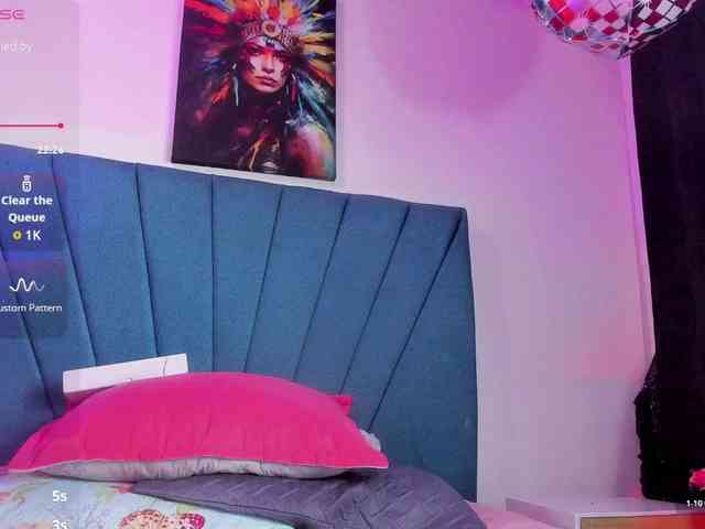 Chloe-wish1 webcam
