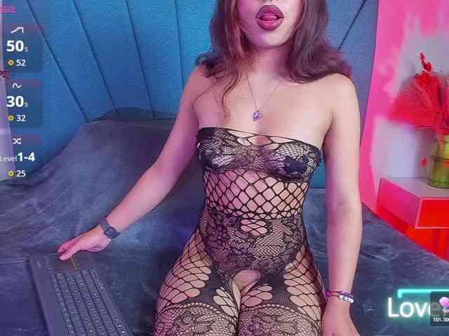 Chloe-wish1 webcam