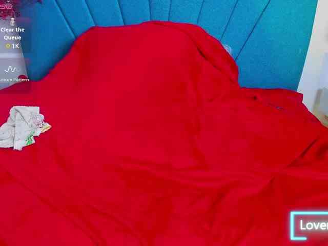 Chloe-wish1 Live Webcam on BongaCams