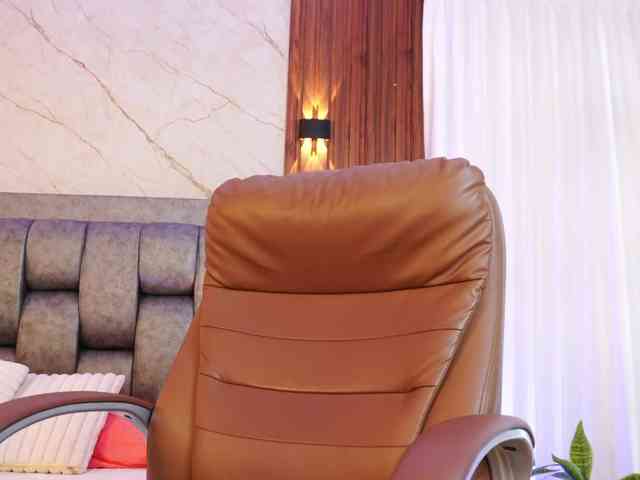 Isabella-Ferrer Live Webcam on BongaCams