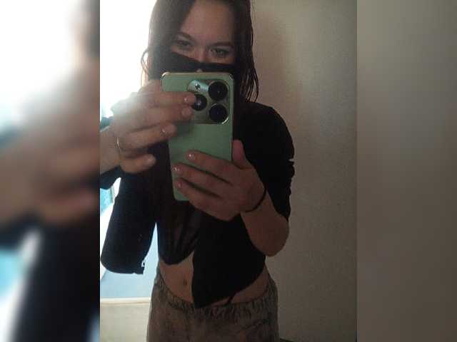 Estetka live cam on BongaCams