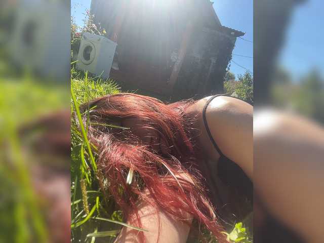 Estetka live cam on BongaCams