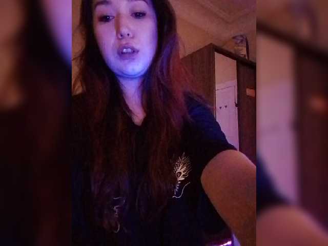 Estetka live cam on BongaCams