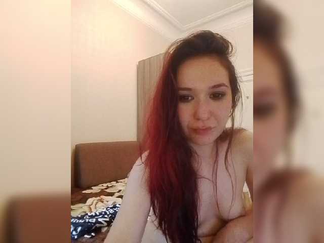 Estetka live cam on BongaCams