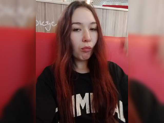 Estetka live cam on BongaCams