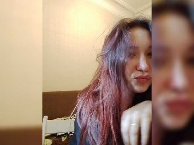Estetka live cam on BongaCams