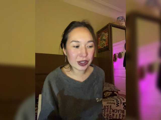 Estetka live cam on BongaCams