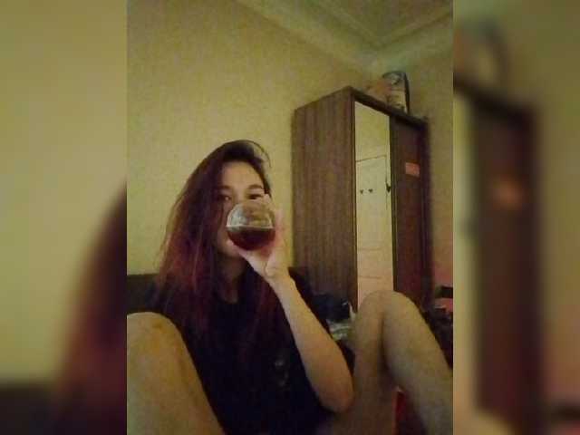 Estetka live cam on BongaCams