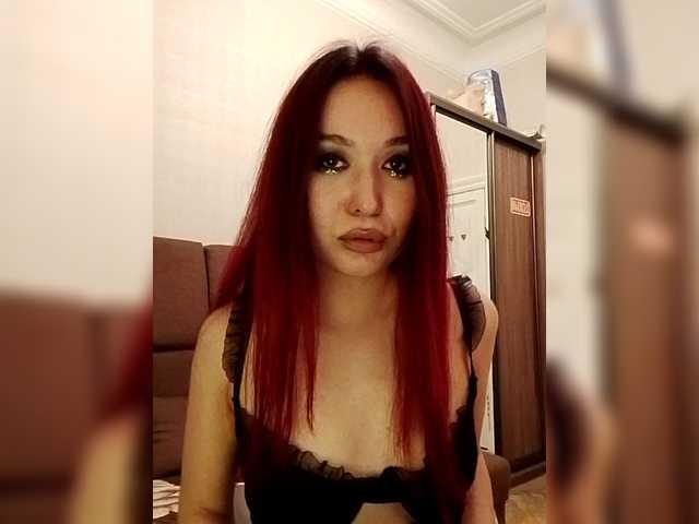 Estetka live cam on BongaCams