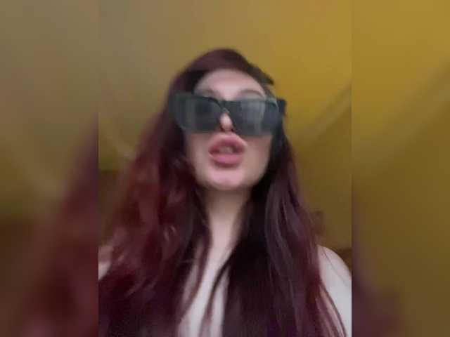 Estetka live cam on BongaCams