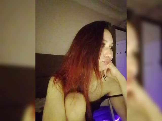Estetka live cam on BongaCams