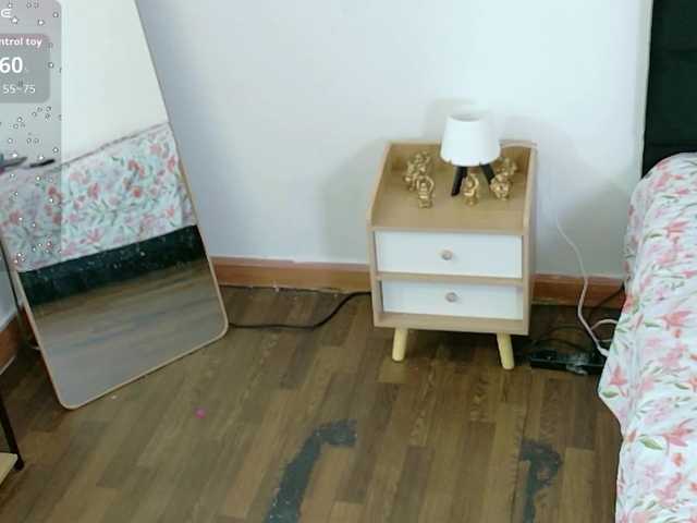 dominikk018 live cam on BongaCams
