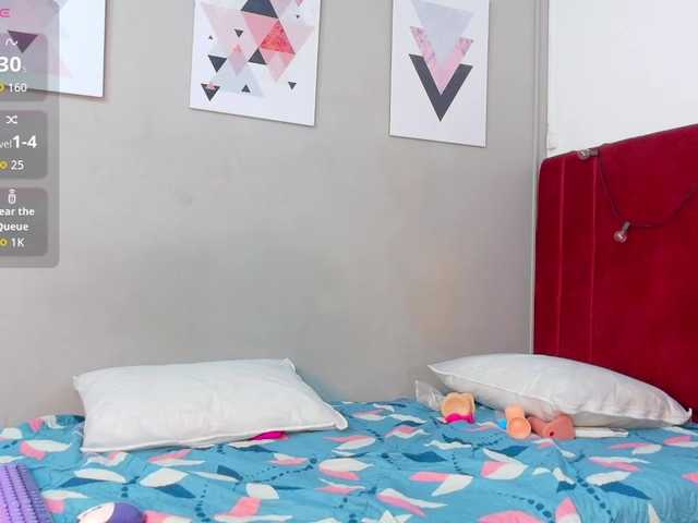 le modèle dominikk018 est en webcam porno dans un show sur le site bongacams, il possède les tags suivants: Ebony,Brunette,Shaved
