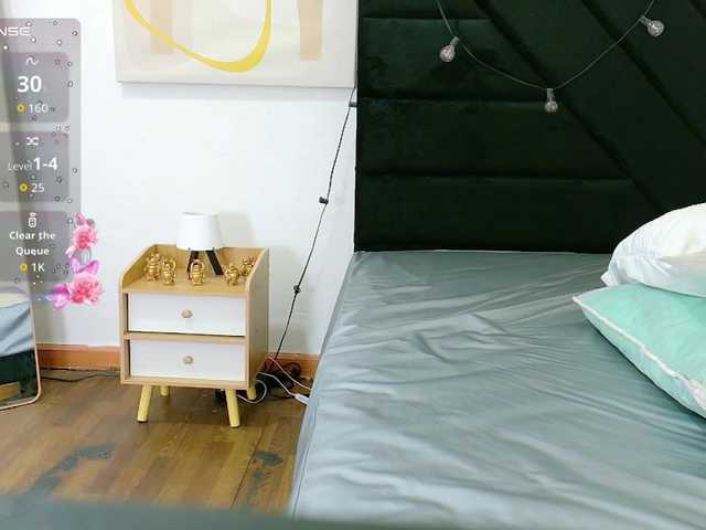 dominikk018 — Bongacams profile photo