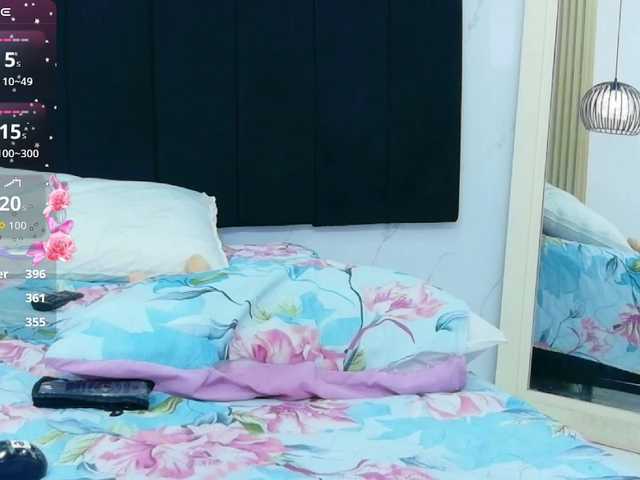 dominikk018 live cam on BongaCams