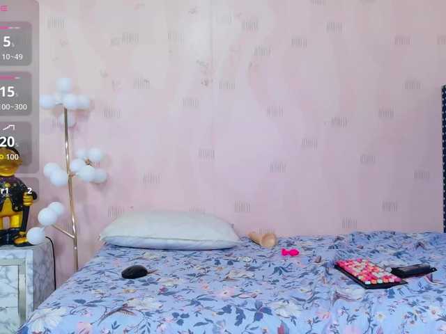 dominikk018 live cam on BongaCams