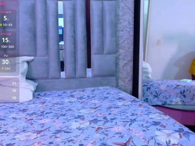 dominikk018 live cam preview
