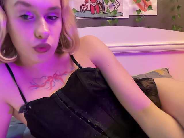 Anya1-1 live cam