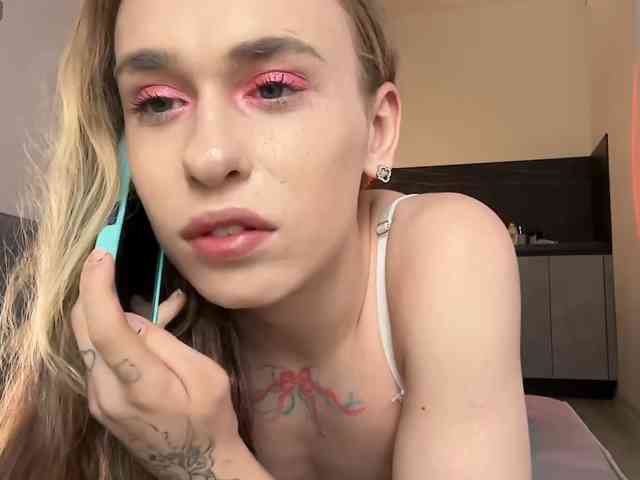 Anya1-1 Live Webcam on BongaCams