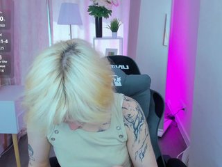 LunaaBee Porn Show